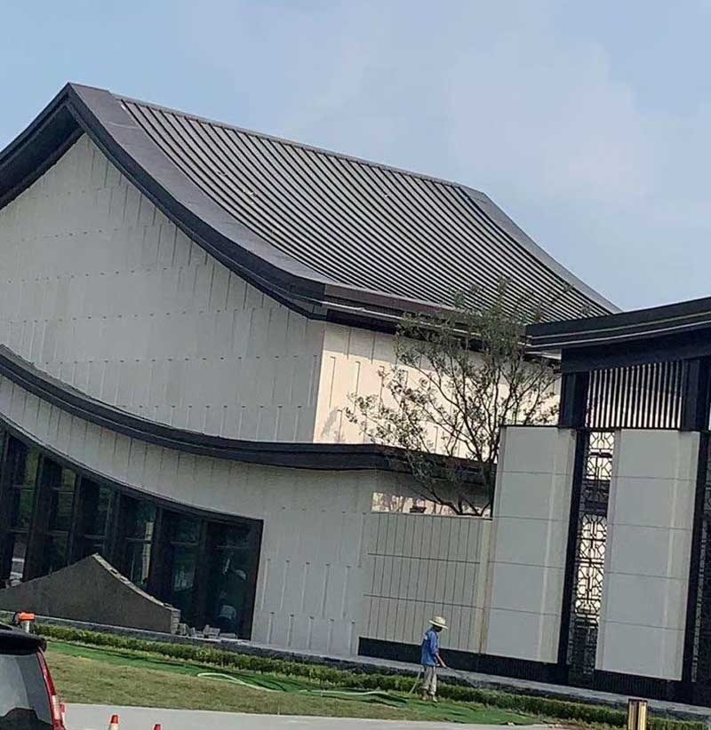 兴安金属屋面板的常见类型有哪些？